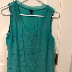 Final Price - Sleeveless Blouse with Floral